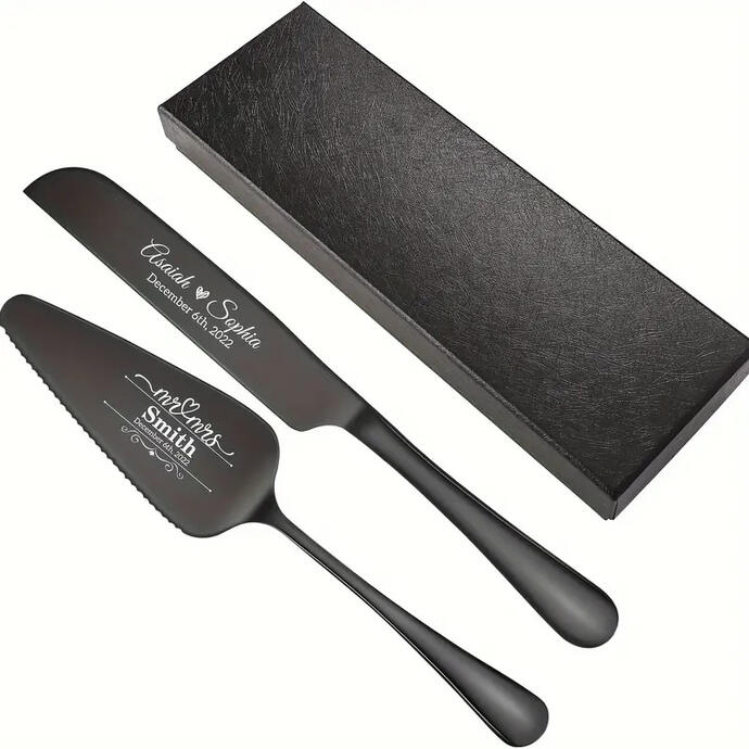 Personalized wedding knife and serving set
